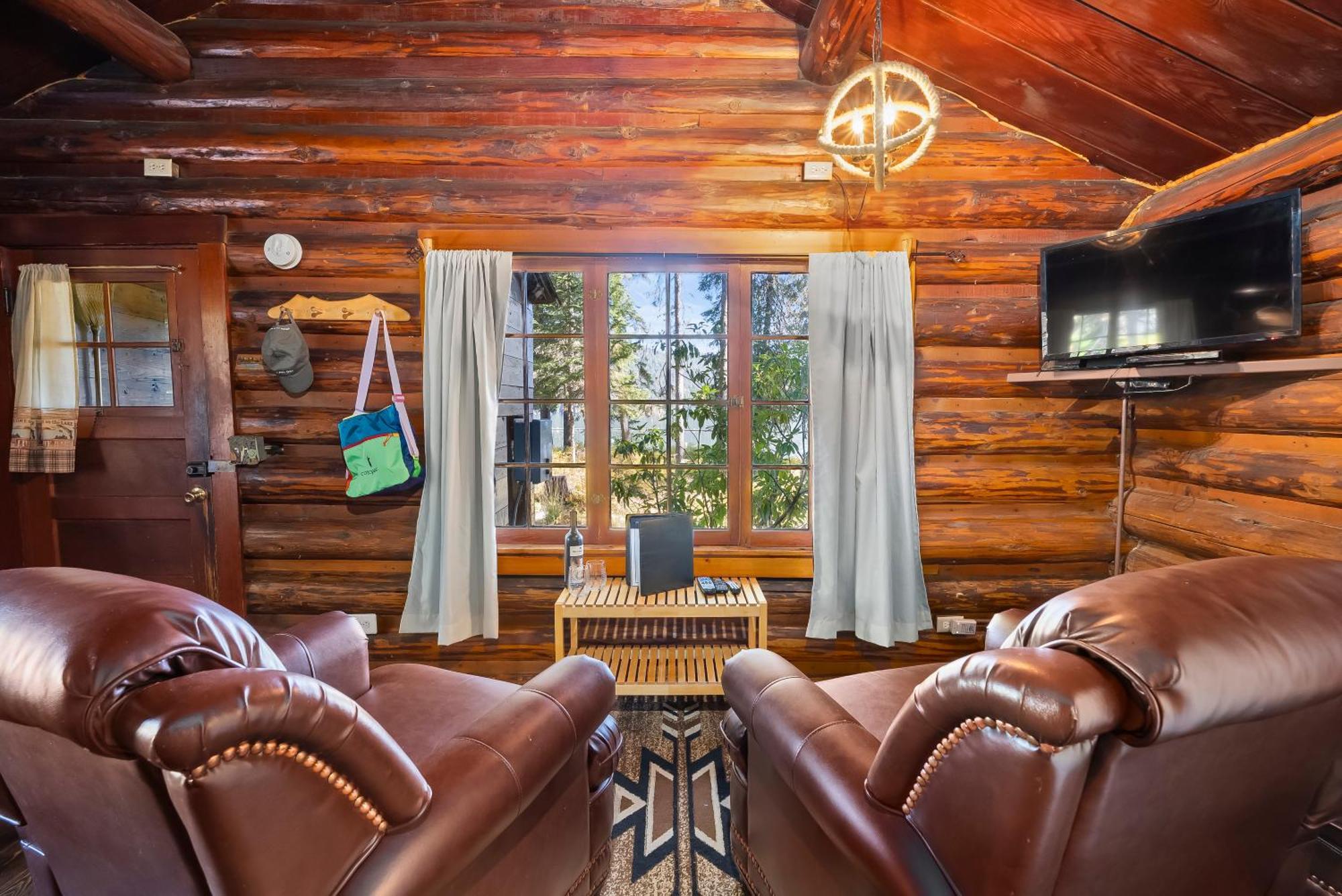 Shelter Cove Resort & Marina Campsite Odell Lake