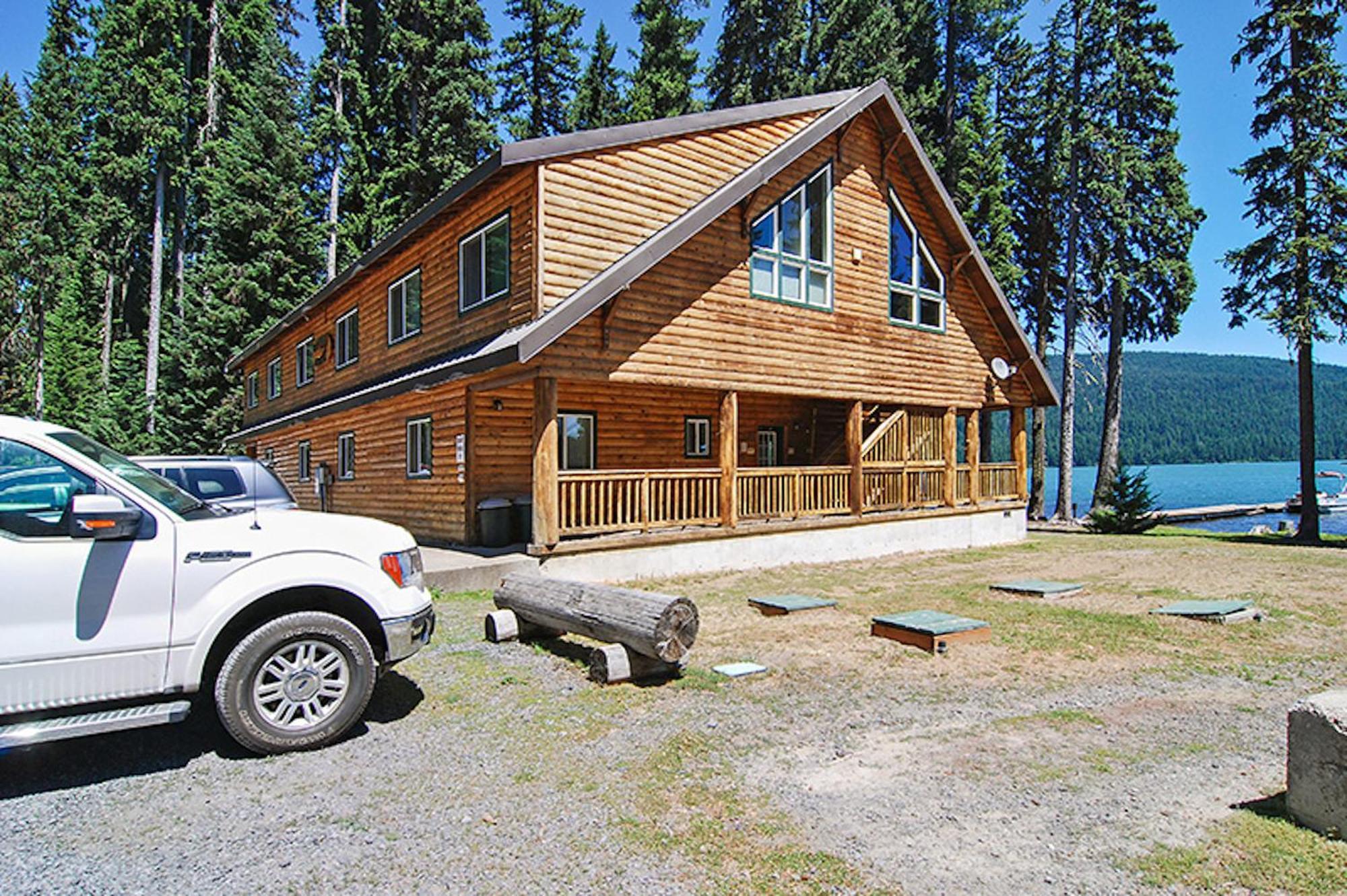 Campsite Shelter Cove Resort & Marina 2*